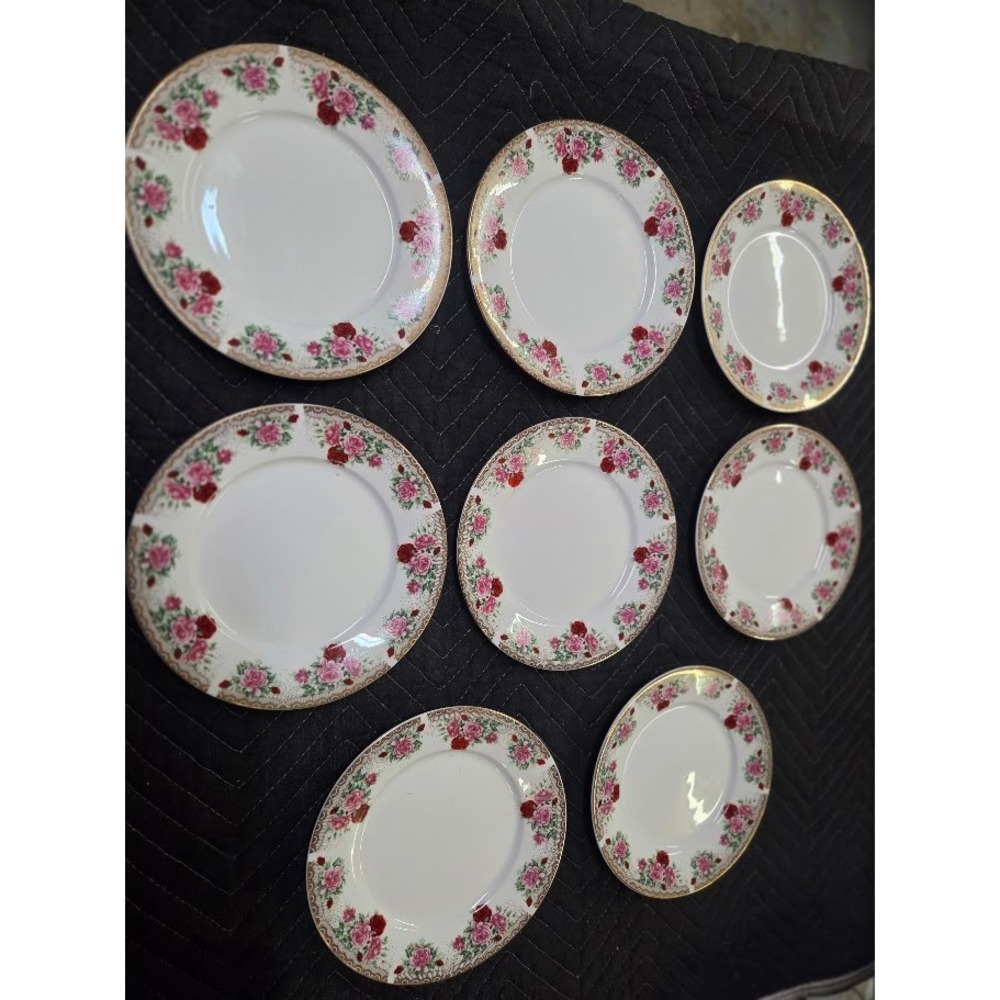 Nikita Fine China Rose Salad Plates Set of 8 Gold Trim Inch RARE PATTERN